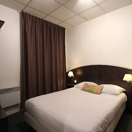 Vol De Nuit Purpan فندق