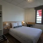 Hotel Vol De Nuit Purpan 2*