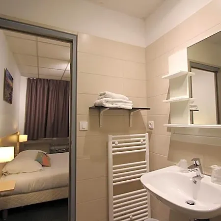 Vol De Nuit Purpan Hotel