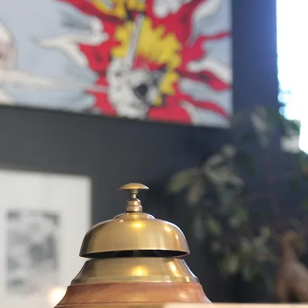 Отель Vol De Nuit Purpan