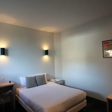 Hotel Vol De Nuit Toulouse Purpan 2* Τουλούζη