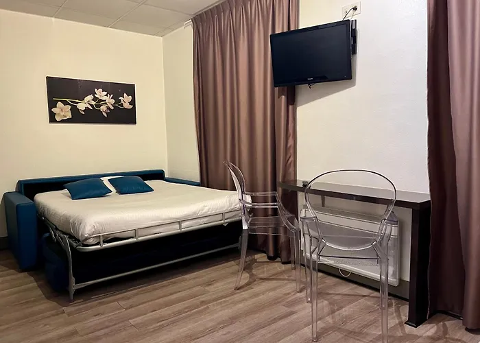 Vol De Nuit Purpan Ξενοδοχείο 2*