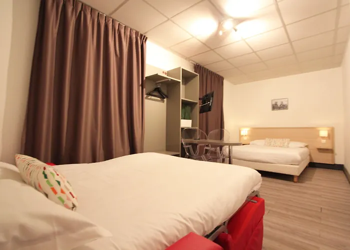 Vol De Nuit Purpan 2* トゥールーズ