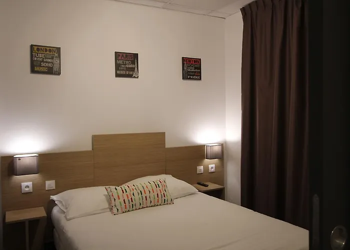 Vol De Nuit Purpan Ξενοδοχείο 2*