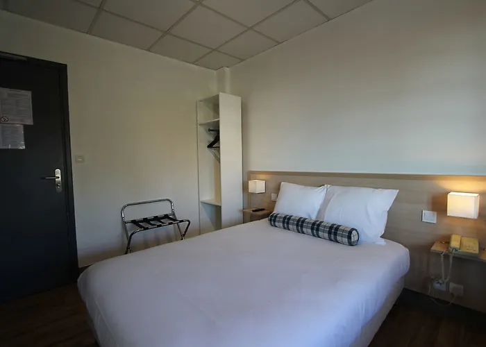 Vol De Nuit Purpan 2* トゥールーズ