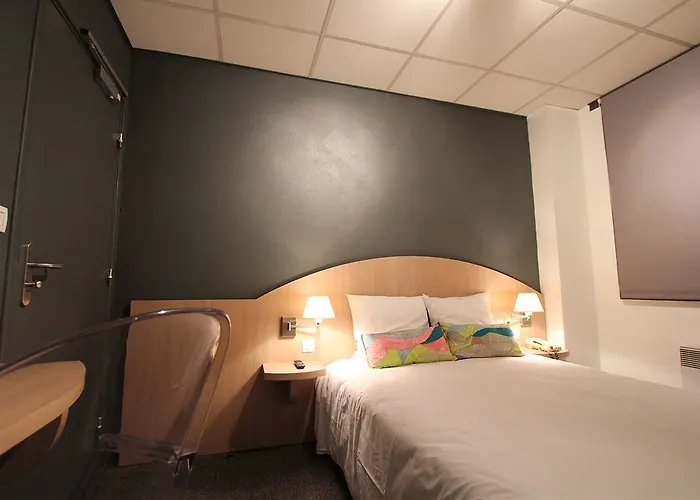 Ξενοδοχείο Vol De Nuit Purpan 2*