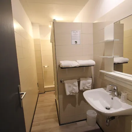 Vol De Nuit Purpan 2* Toulouse