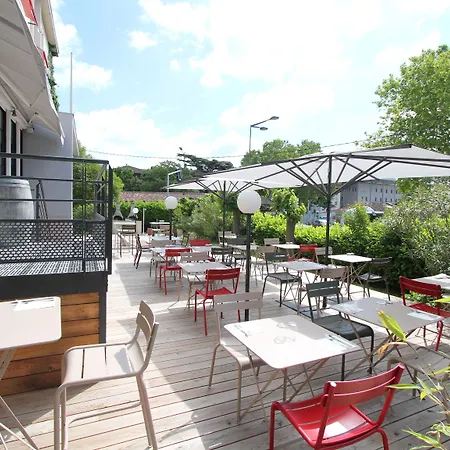 Hotel Vol De Nuit Purpan 2*