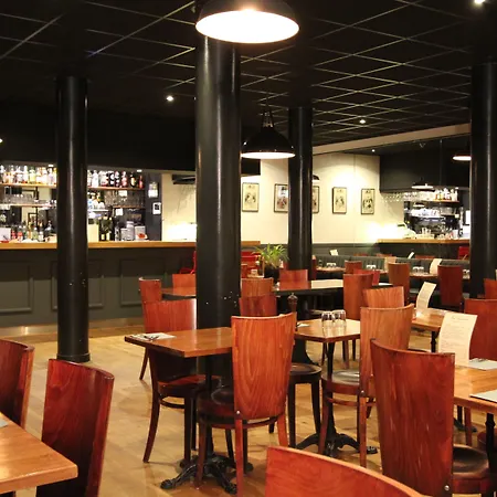 Vol De Nuit Purpan Otel 2*
